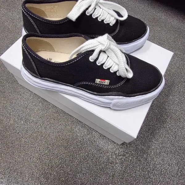 [BUNJANG] MMY Canvas Sneakers Black / MMY 캔버스 스니커즈 블랙