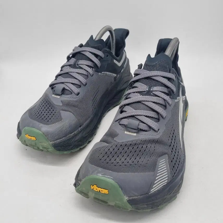 [BUNJANG] Altra Olympus 5 Men's Running Shoes Black Grey 270mm (US 9) / 알트라 올림퍼스 5 블랙 그레이 남성 270mm (US 9)