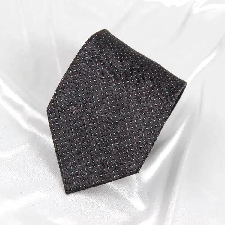 [BUNJANG] Valentino Garavani 9.8cm Italian Classic Luxury Tie / 발렌티노 가라바니 9.8cm S등급 이태리 클래식 명품넥타이
