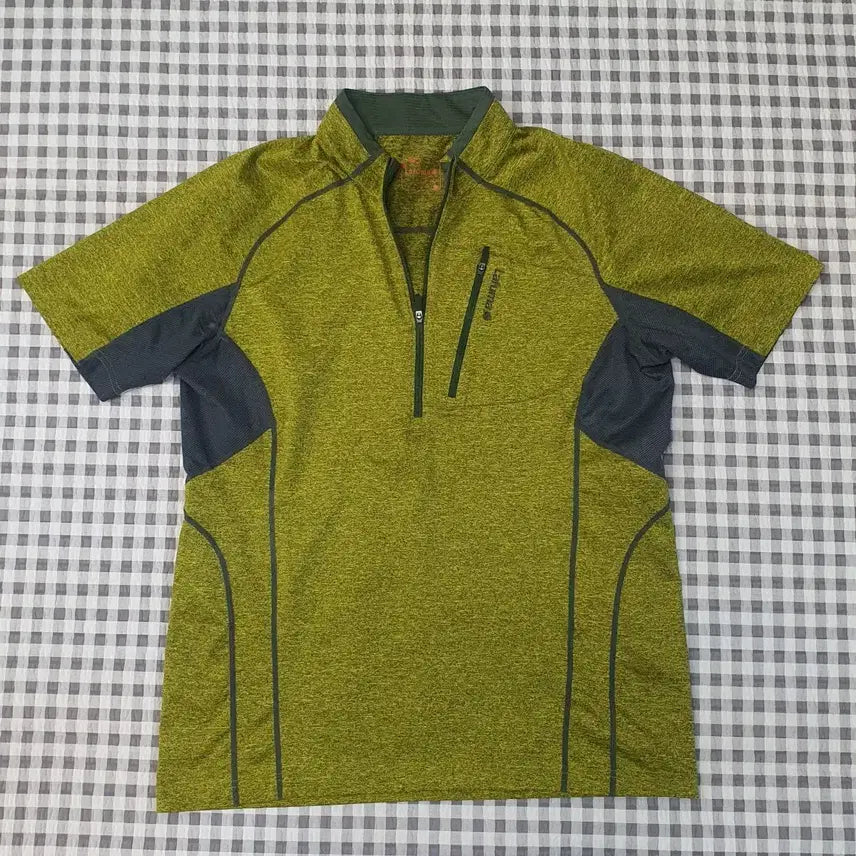 [BUNJANG] Lafuma Men's Functional Half-Zip Short Sleeve T-Shirt Size 95 / 라푸마 반집업 기능성 반팔티 남자95