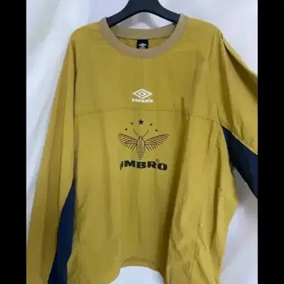 [BUNJANG] Umbro Woven Round Long Sleeve Track Jacket / 엄브로 우븐 라운드 긴팔 피스테