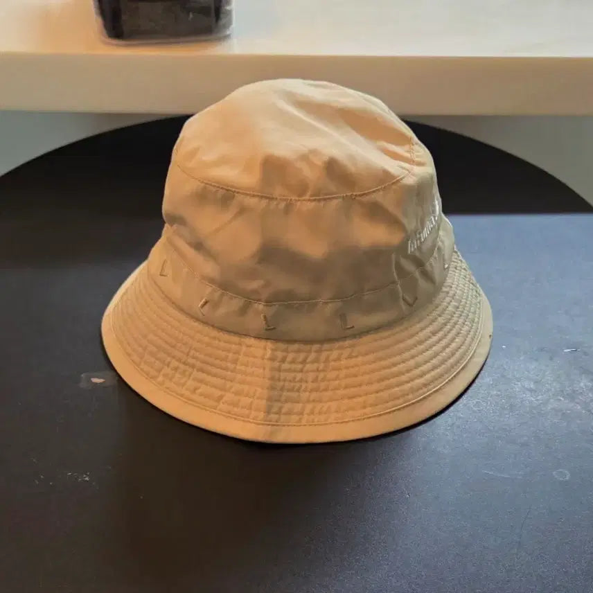 [BUNJANG] Lafuma Spring/Summer Outdoor Sports Hat (Size 58) / 미사용 라푸마 Lafuma 봄여름 등산, 레포츠 모자 58사이즈