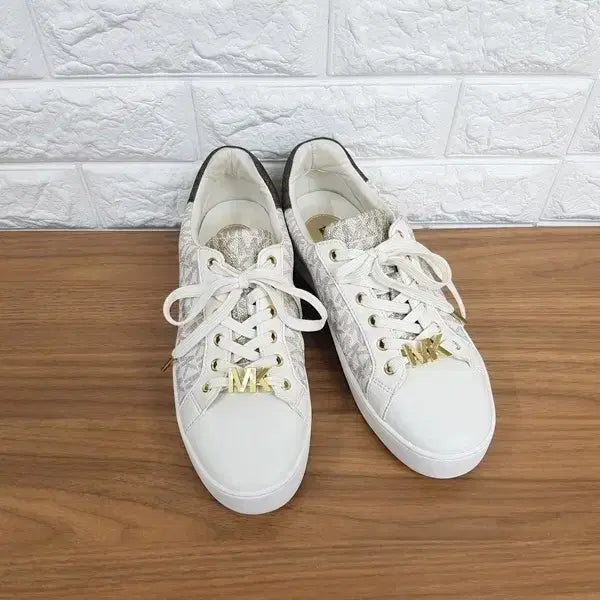 [BUNJANG] Michael Kors Slip-On Sneakers / 마이클코어스 스니커즈 245 (슬립온 운동화)