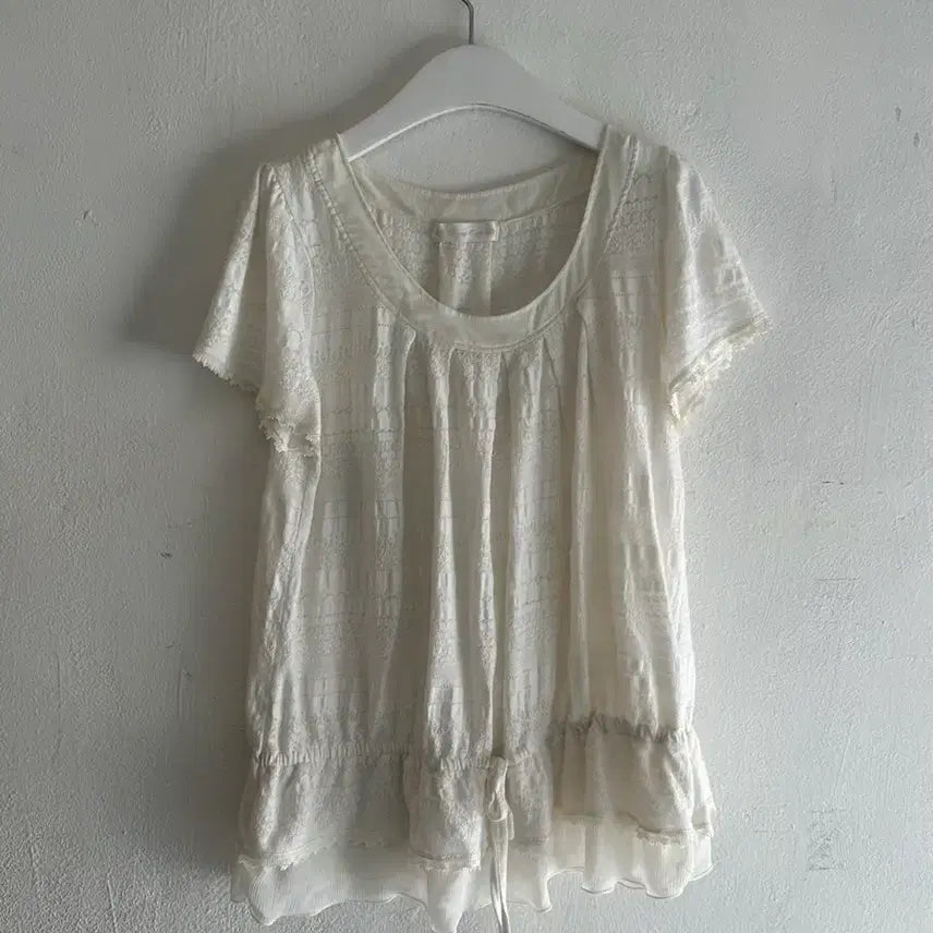 [BUNJANG] Pintuck Lace Blouse Top / 핀턱 레이스 블라우스 탑