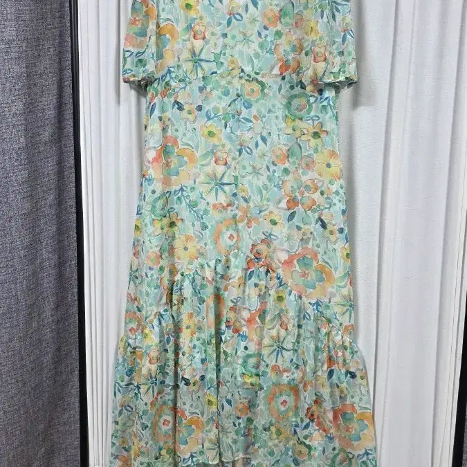 [BUNJANG] Vestibelli Long Floral Pattern Dress (Size 77) / 베스띠벨리롱원피스(77)