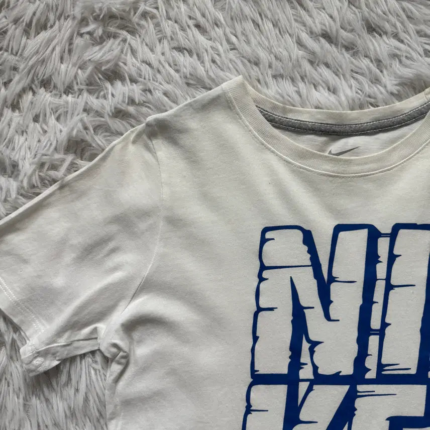 [BUNJANG] Nike Japanese Vintage Cropped T-Shirt / NIKE 일본빈티지 크롭티 나이키 빈티지크롭티 나이키반팔 빈티지반팔 S 36