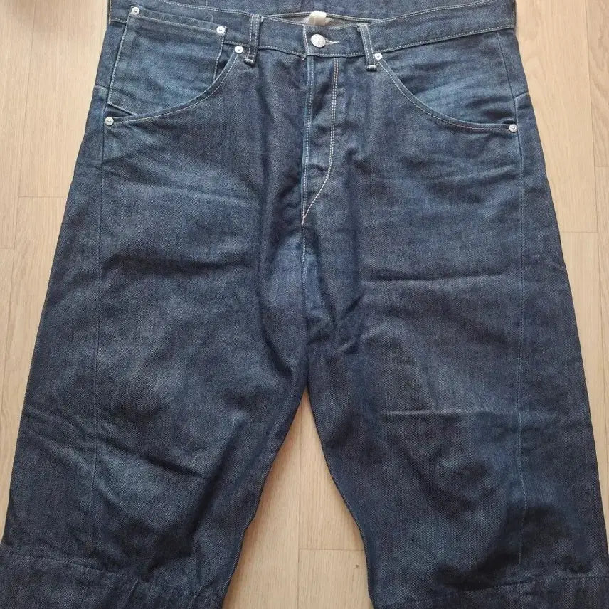 [BUNJANG] Levi's Denim Shorts (9-length) / 리바이스  청바지 반바지 9부 기장