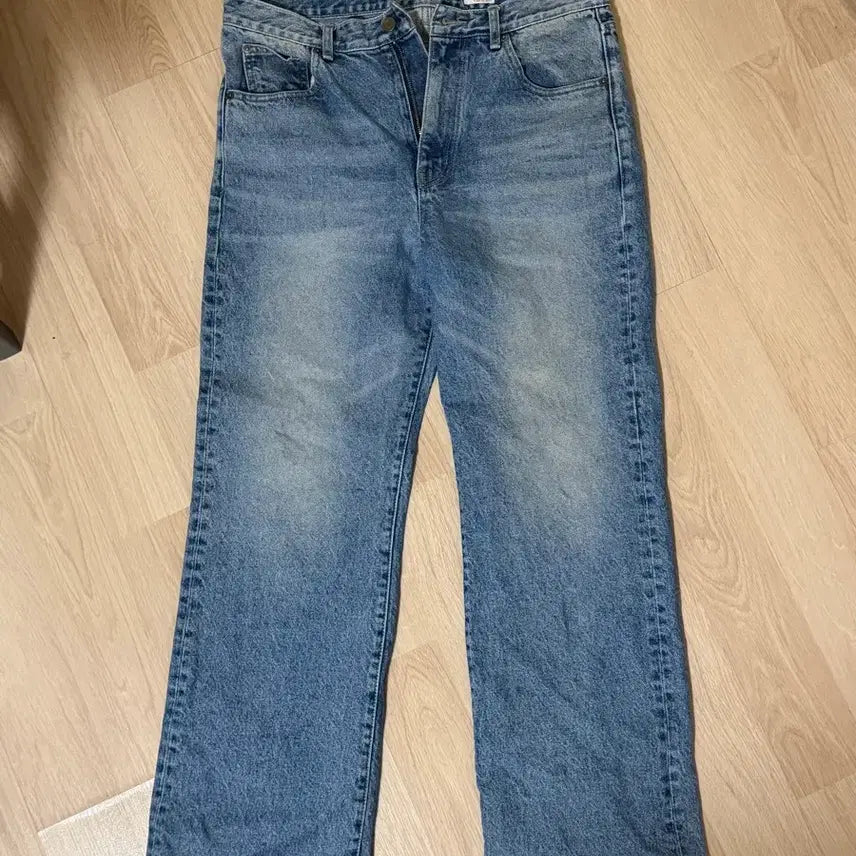 [BUNJANG] Modena Rusty Rose 33 Jeans / 모드나인 러스티로즈 33