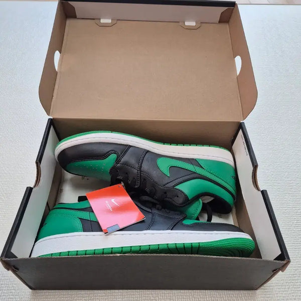 [BUNJANG] Nike Air Jordan 1 Low Green Black / 나이키 에어조던 1 로우 그린 블랙 280