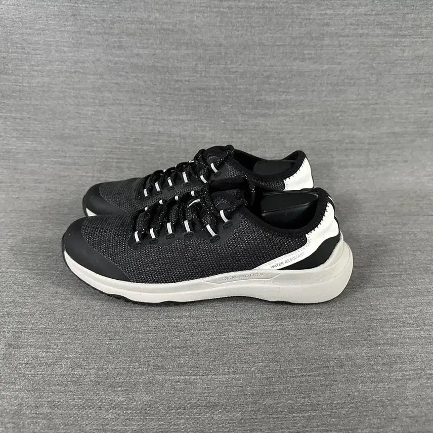 [BUNJANG] Rockport Total Motion Trail Sportlace Women's Sneakers (235mm) / 락포트 토탈모션 트레일 스포츠레이스 스니커즈/여성(235mm)/s2070