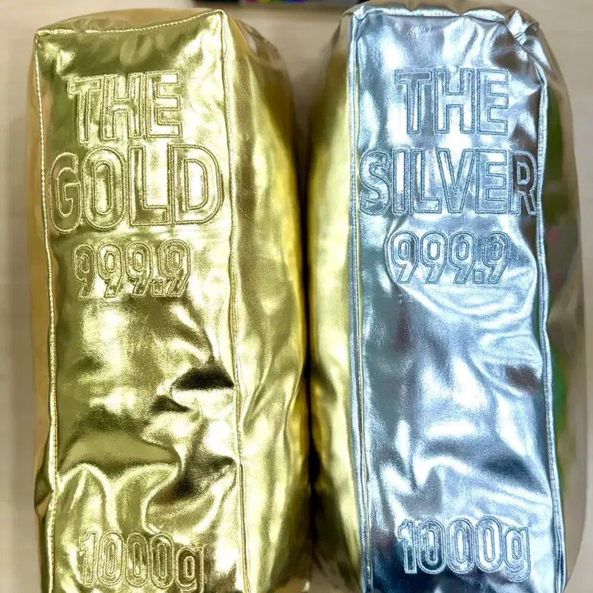 [BUNJANG] Gold Bar & Silver Bar Shaped Cushion Set / gold silver bar골드바 실버바 1000g 쿠션중형인형뽑기인형쿠션 일괄