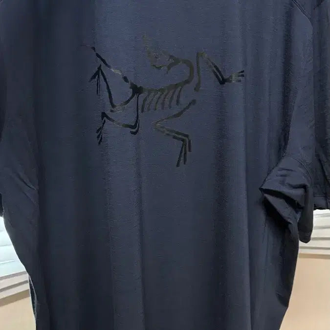[BUNJANG] Arc'teryx Ionia Merino Wool Logo Short Sleeve T-Shirt XXL Black Sapphire / 아크테릭스 메리노 울 블랙사파이어 XXL