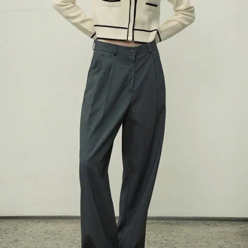 [BUNJANG] SIYAZU Two-Tuck Wide Slacks (Charcoal, Size 0) / SIYAZU 투턱 와이드 슬랙스(0사이즈/차콜)