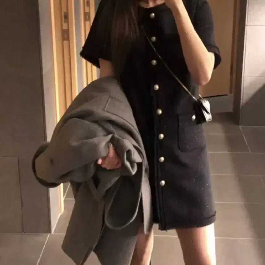[BUNJANG] Archive J2U Swan Tweed Dress Black / 아카이브제이투유 스완 트위드 원피스