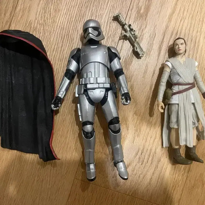 [BUNJANG] Star Wars Black Series Captain Phasma & Rey Figure Bundle / 스타워즈 블랙시리즈 캡틴 파즈마 & 레이 일괄판매