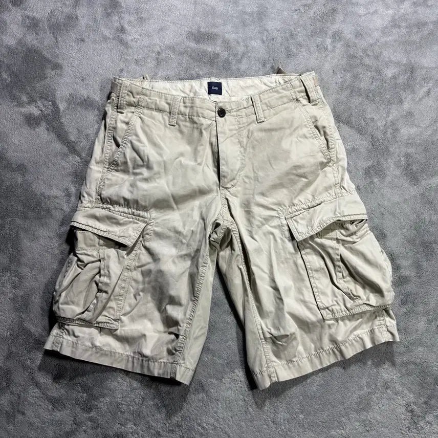 [BUNJANG] GAP Cargo Shorts Ivory Size 30 / GAP 갭 아이보리 카고 반바지
