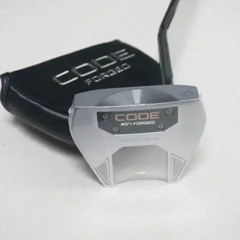 [BUNJANG] Yes! Golf Code 6 Forged #07 Mallet Putter Silver 34-inch Unused / 예스퍼터 코드6 포지드 #07 말렛 퍼터 실버 34인치 미사용 신품 예스