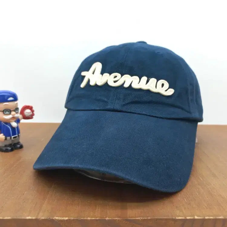 [BUNJANG] Lin Avenue Daily Lettering Embroidery Cotton Ball Cap Navy / 린에비뉴 데일리 볼캡 레터링 자수 코튼 야구 모자 네이비