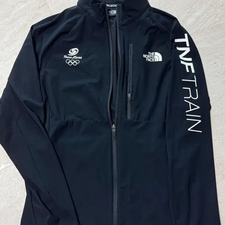 [BUNJANG] The North Face TNF Team Korea Training Set Top L Bottom M / 세트) 노스페이스 TNF 팀코리아
