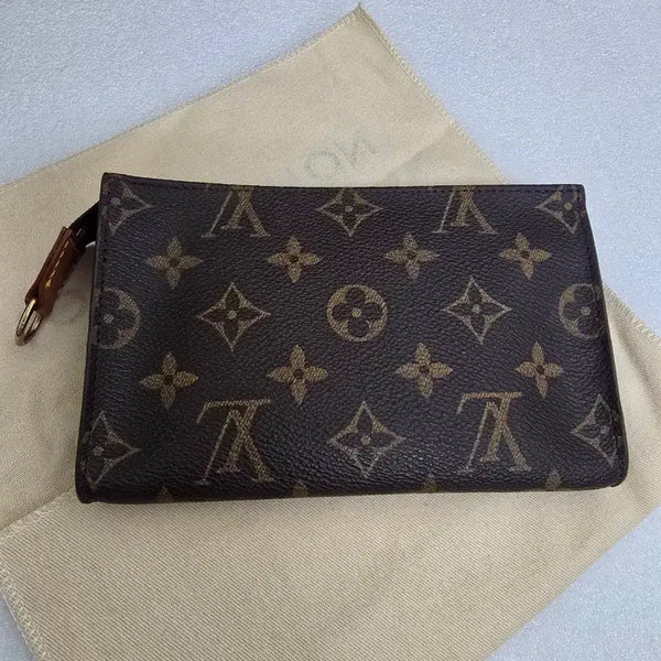 [BUNJANG] Louis Vuitton Monogram Mini Pouch (Toilet 15 Size) / [정품] 루이비통 모노그램 미니 파우치 (토일렛15 사이즈급)