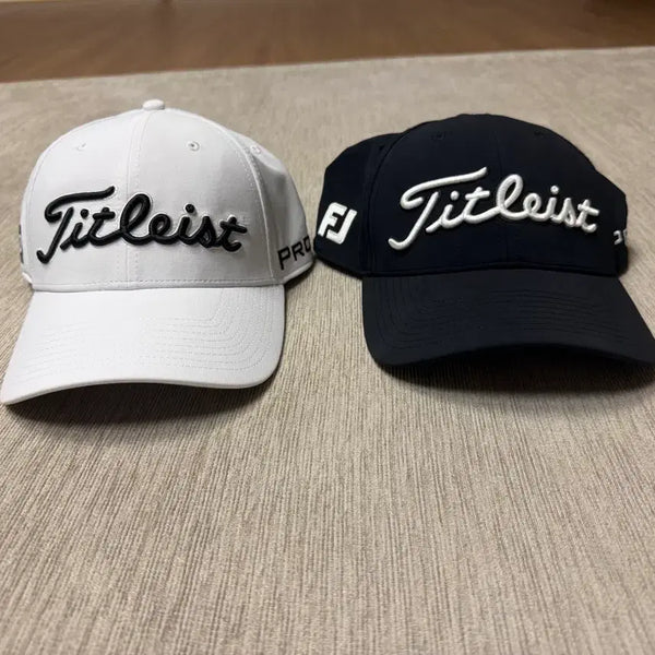 [BUNJANG] Titleist Golf Hat Set (White/Black) / (정품) 타이틀리스트 골프 모자 세트 (화이트/블랙)