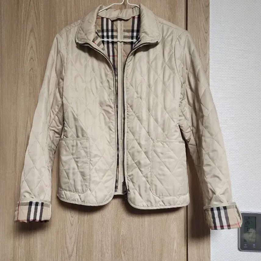 [BUNJANG] Burberry Quilted Jacket Beige / 버버리 퀼팅 자켓 베이지