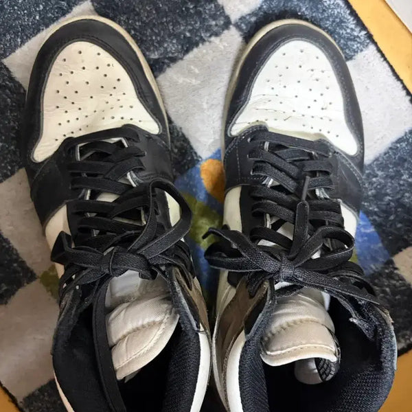 [BUNJANG] Air Jordan 1 High Dark Mocha / 조던1 하이 다크모카 270