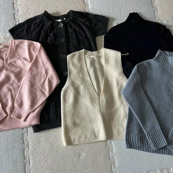 [BUNJANG] Vince, COS, Come Here Bundle Set 5 Knitwear (Includes 2 New Items) / 새상품 2개 포함 니트 5개 일괄 판매 (빈스 vince, 코스 COS, 도매택 컴히얼 등)