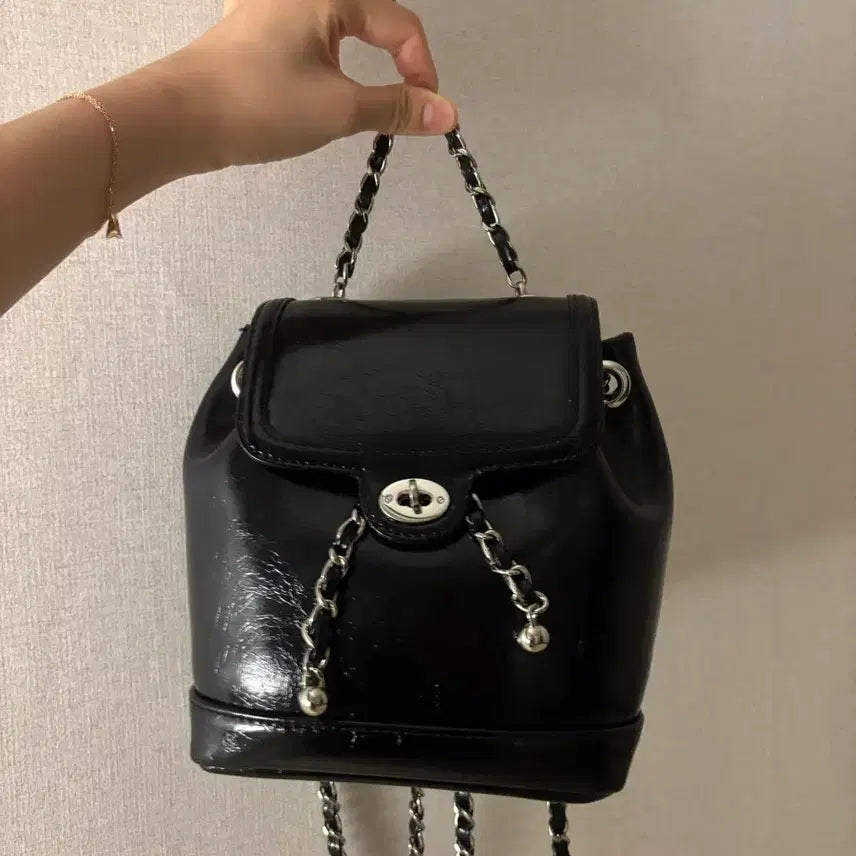 [BUNJANG] Cardinal Red Black Hani Bag / 카디널레드 하니백 블랙 새상품급