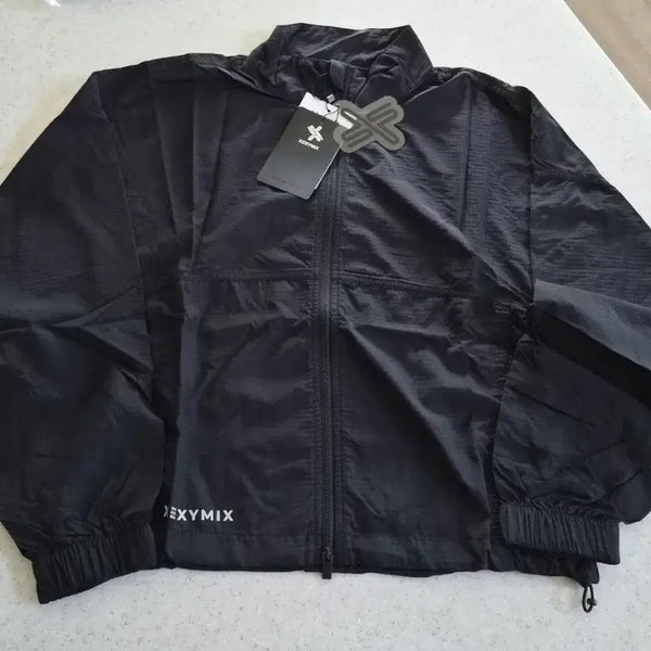 [BUNJANG] Xexymix Hiker Crop Windbreaker Jacket Black / 새상품)하이커 크롭 바람막이(점퍼)(블랙)(새상품-테그있음)(젝시믹스)(30%할인)