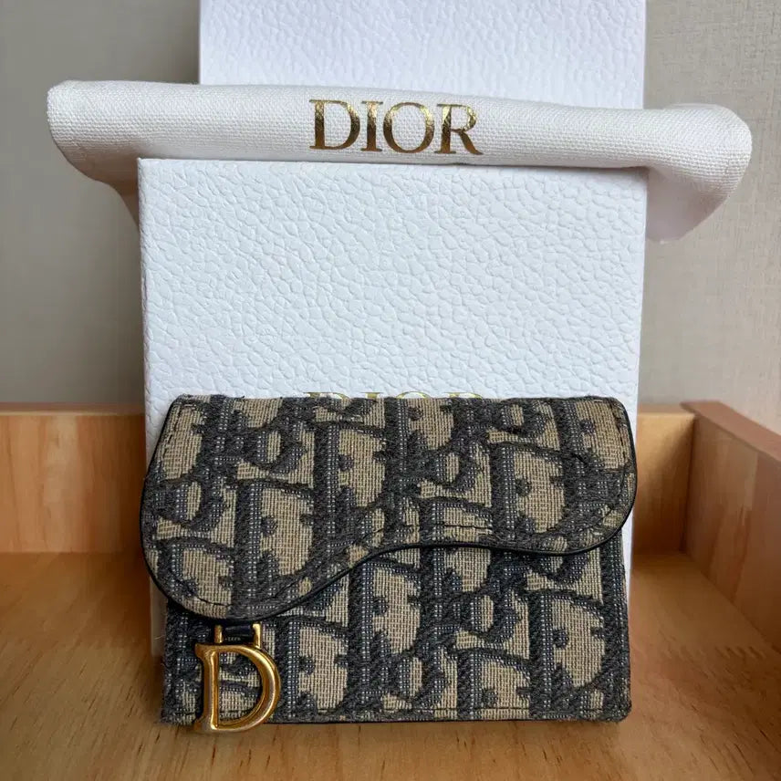 [BUNJANG] Dior Saddle Oblique Bifold Wallet / [S+급/금장최상] 디올 새들 오블리크 반지갑