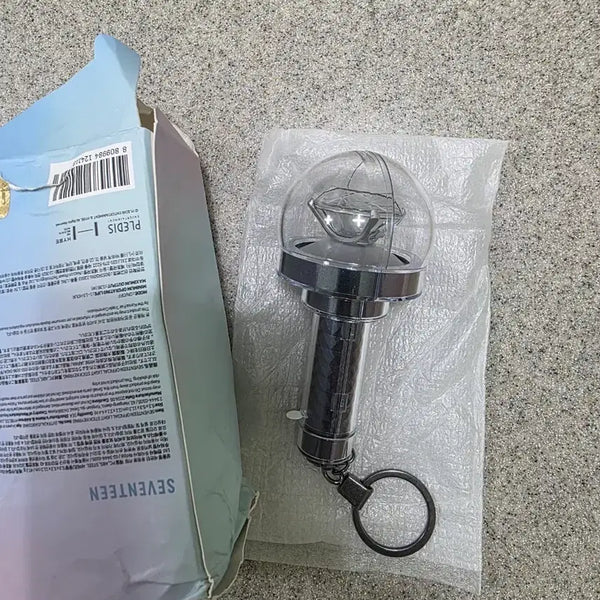 [BUNJANG] SEVENTEEN Official Light Stick Keychain Version 3 / 세븐틴 공식 응원봉 키링 버전 3