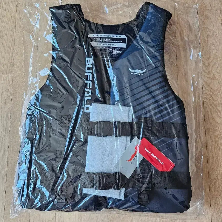 [BUNJANG] Buffalo Neoprene Life Vest XL & L (Black) - Sealed / [미개봉] 버팔로 네오프렌 구명조끼 XL & L 블랙