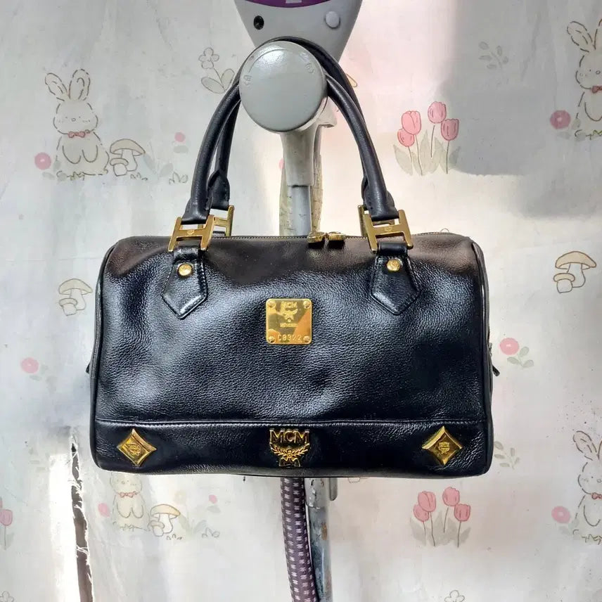 [BUNJANG] MCM Black Gold Logo Leather Tote Bag / MCM   토트백