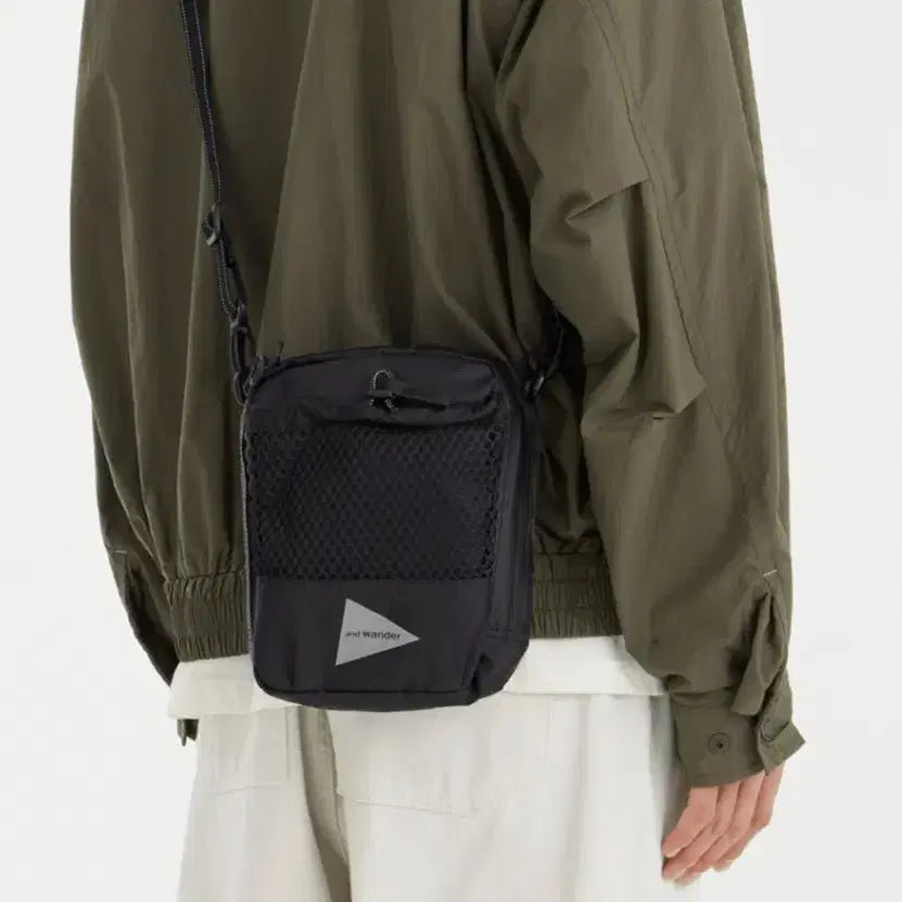 [BUNJANG] ANDWONDER Eco Pack Shoulder Pouch Bag / 앤드원더 에코팩 숄더 파우치 가방(새상품)