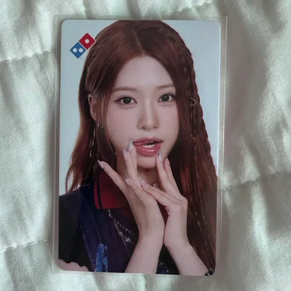 [BUNJANG] RESCENE Rena Domino's Pizza Photocard / 리센느 제나 도미노 피자 포토카드