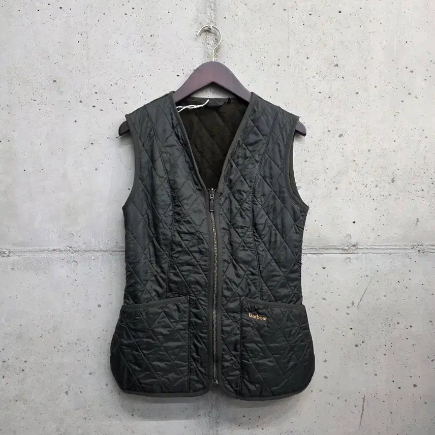 [BUNJANG] Barbour Quilted Fleece Vest / [s]바버 퀄팅 플리스 베스트 조끼