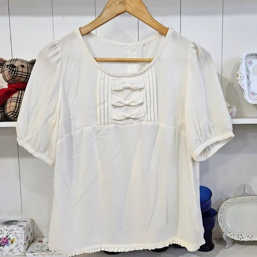 [BUNJANG] Ribbon Puff Blouse / 리본 퍼프 블라우스