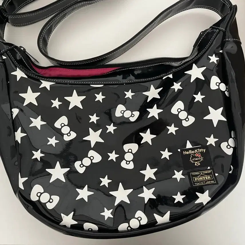[BUNJANG] Porter x Hello Kitty x Atmos Collaboration Enamel Crossbody Bag / 포터x헬로키티x아트모스 크로스백 에나멜