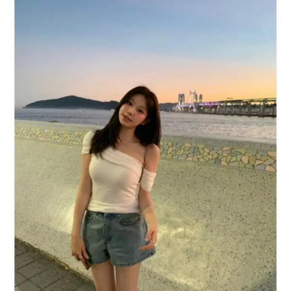 [BUNJANG] Verni Market Off-Shoulder T-Shirt / 베르니 마켓 오프숄더 티셔츠
