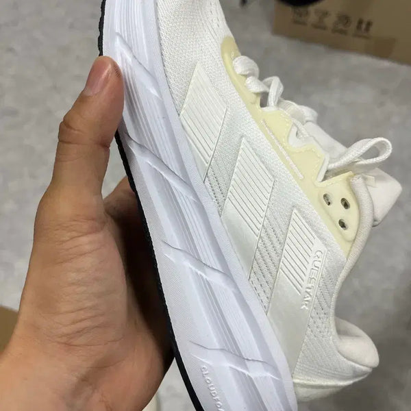 [BUNJANG] Adidas Questar Running Shoes White 230 / (정품,새상품) 아디다스 퀘스타 런닝화 화이트 230