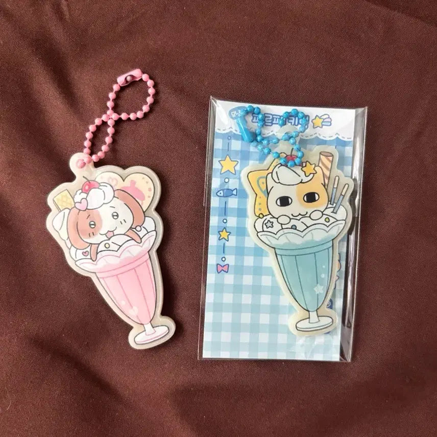 [BUNJANG] Myon-nyangi and Meong-gu Parfait Acrylic Keyring Set / 묘냥이와 멍구 파르페 아크릴 키링