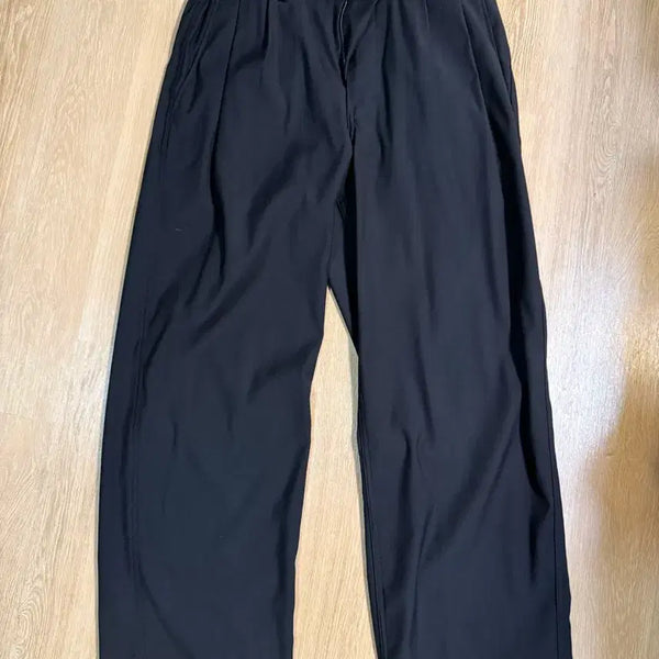 [BUNJANG] Another Office Santiago Slacks Black / 어나더오피스 산티아고 슬랙스 검정 (02)