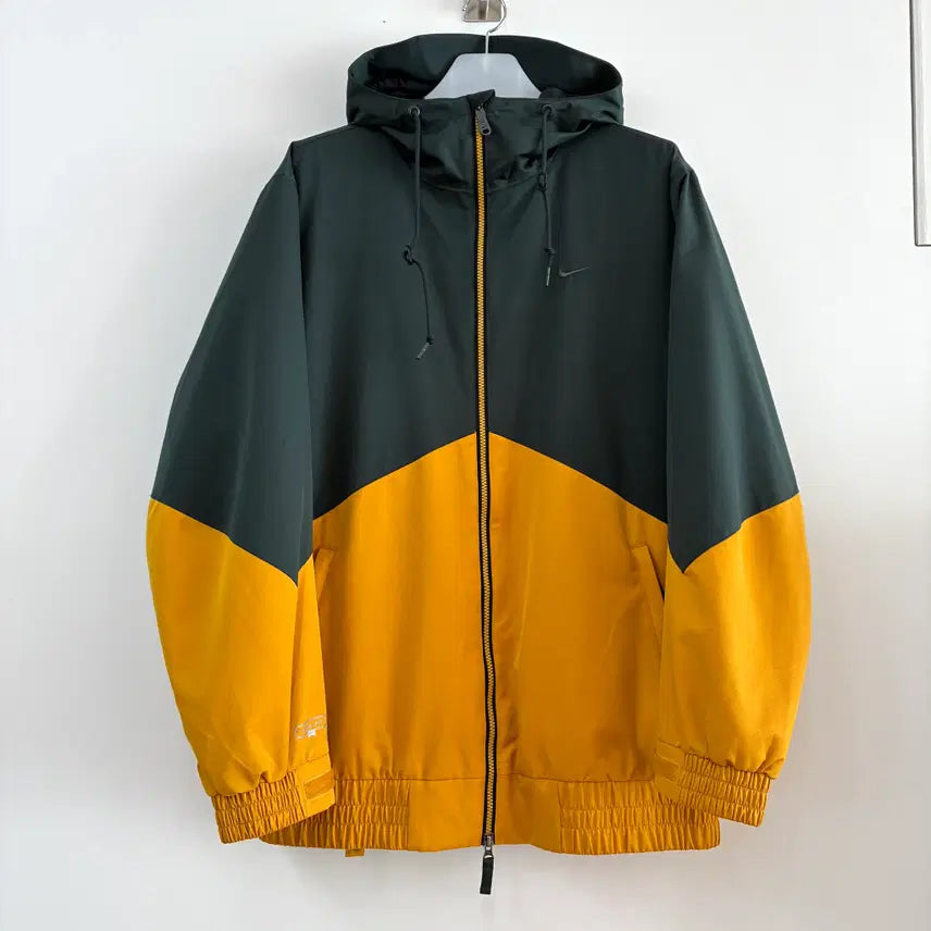 [BUNJANG] Nike Storm-FIT Two-Way Campi Board Jacket / 나이키 스톰핏 투웨이 바람막이 캄파이 보드 자켓