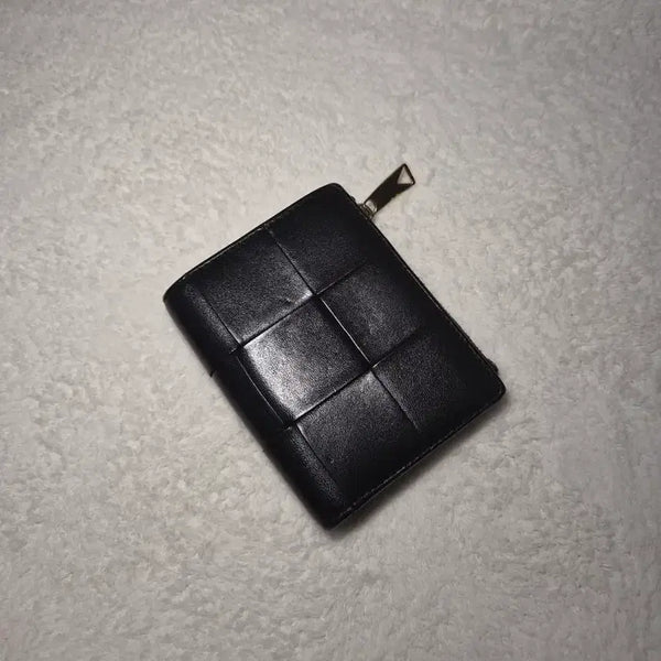 [BUNJANG] Bottega Veneta Cassette Zipper Wallet Black / 보테가베네타 카세트 지퍼 반지갑 블랙