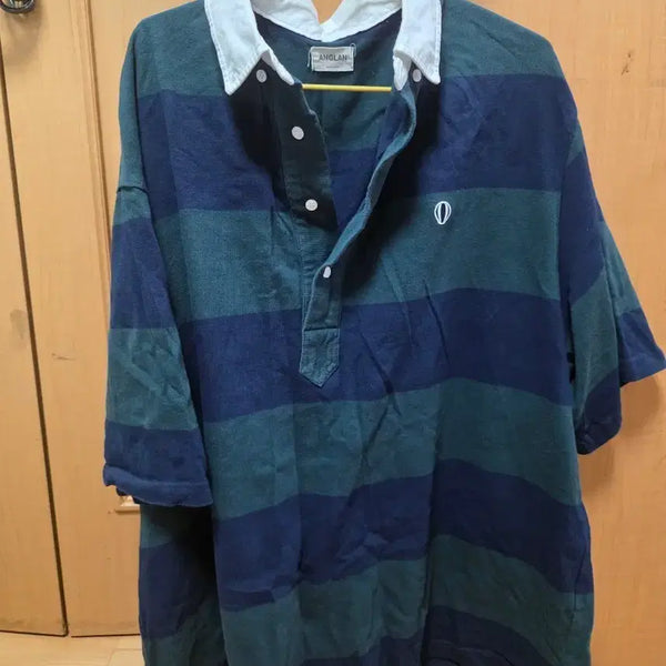 [BUNJANG] Angglen Oversized Collar T-shirt / 앵글런 오버핏 카라티