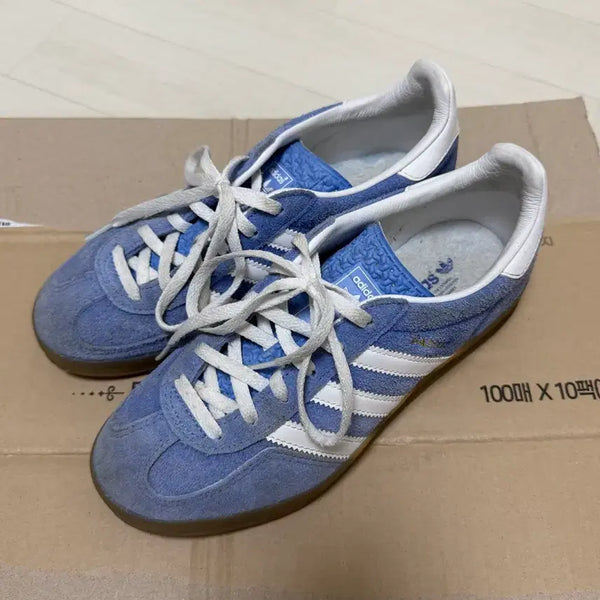 [BUNJANG] Adidas Gazelle Indoor Blue Fusion Cloud White / 아디다스 가젤 인도어 블루 퓨전 클라우드 화이트 235