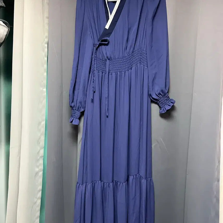 [BUNJANG] Lisle Ilang Long Sleeve Hanbok Dress Navy (Sample) / 생활한복 리슬 일랑 샘플제품 긴팔네이비