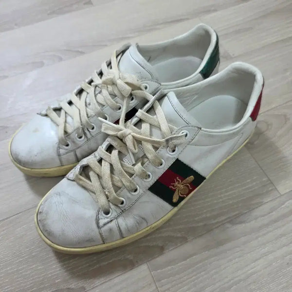 [BUNJANG] Gucci Bee Embroidered Sneakers White Size 245 / 구찌 스니커즈 꿀벌 흰색 245
