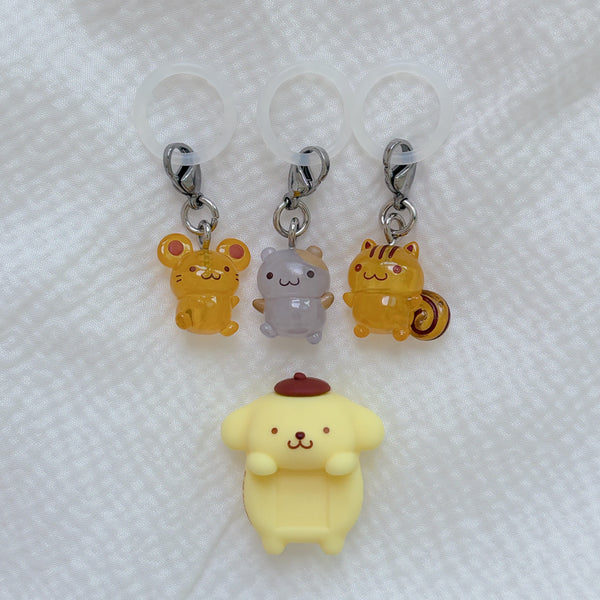 [BUNJANG] Sanrio Pompompurin "Mejirushi" Charm Set / 폼폼푸린 정품 메지루시 키링 머핀 베이글 스콘 히퍼 피규어 아크릴 인형 산리오 픽사 치이카와 리락쿠마 짱구